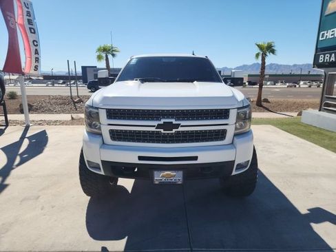 Used 2008 Chevrolet Silverado 2500 LT w/ 2LT Convenience Package RWD image 9