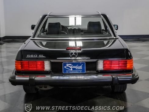 Used 1989 Mercedes-Benz 560 SL image 10