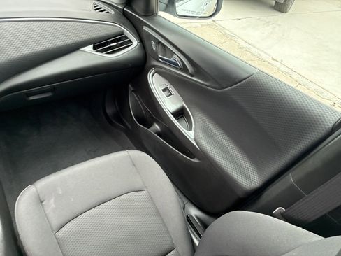 Used 2023 Chevrolet Malibu LS image 15