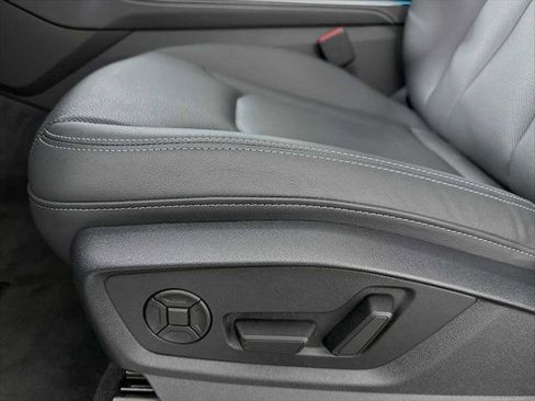 Certified 2025 Audi Q7 2.0T Premium Plus w/ Premium Plus Package image 18