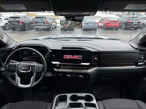 Used 2023 GMC Sierra 1500 SLE image 20