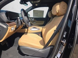 New 2026 Mercedes-Benz GLS 450 4MATIC video 4