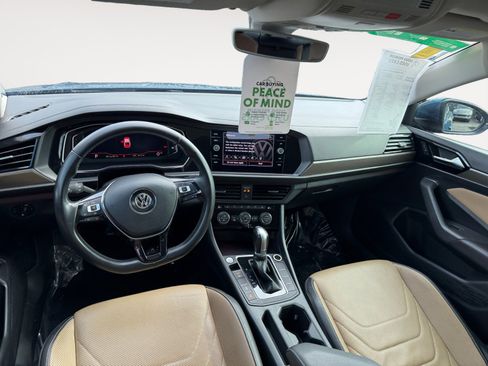 Used 2019 Volkswagen Jetta SEL Premium image 15