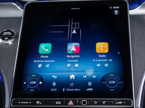 Certified 2025 Mercedes-Benz C 300 Sedan image 21