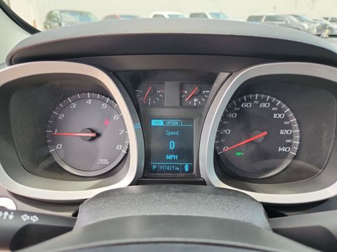 Used 2017 Chevrolet Equinox LT w/ Convenience Package FWD image 12