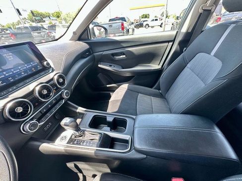 Used 2023 Nissan Sentra SV FWD image 26