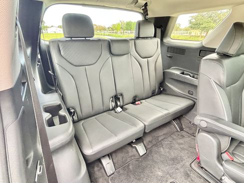 Used 2025 Hyundai Palisade SEL image 37