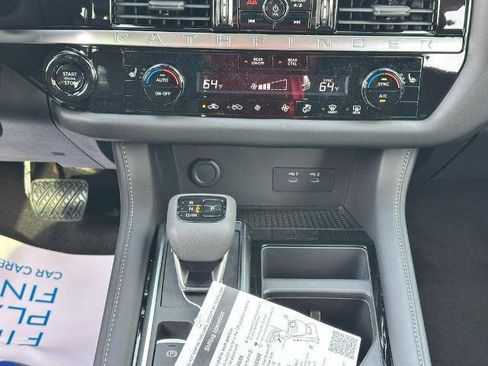 Certified 2026 Nissan Pathfinder SV AWD/4WD image 8