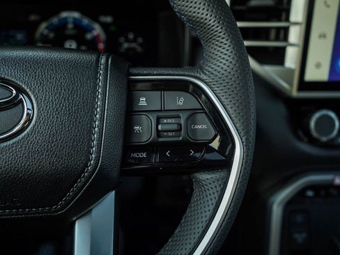 New 2024 Toyota Tundra Platinum AWD/4WD image 20