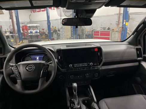New 2026 Nissan Frontier SV AWD/4WD image 34