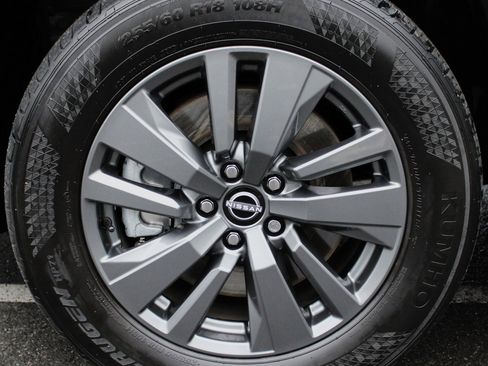 Certified 2024 Nissan Pathfinder S image 10