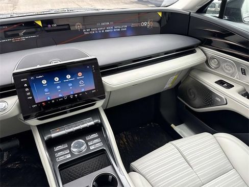 New 2026 Lincoln Nautilus Reserve image 15