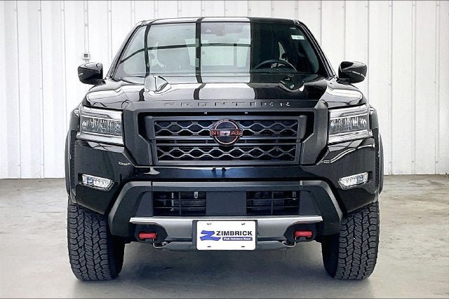 Used 2023 Nissan Frontier PRO-4X w/ Technology Package AWD/4WD image 3