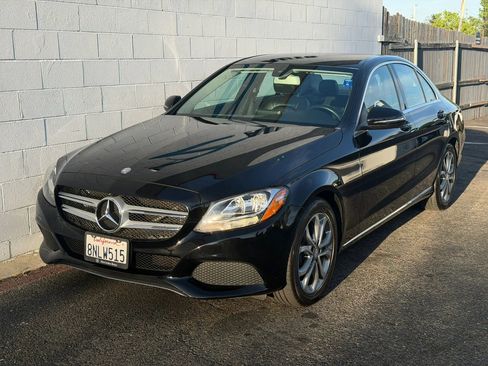 Used 2016 Mercedes-Benz C 300 Sedan image 2