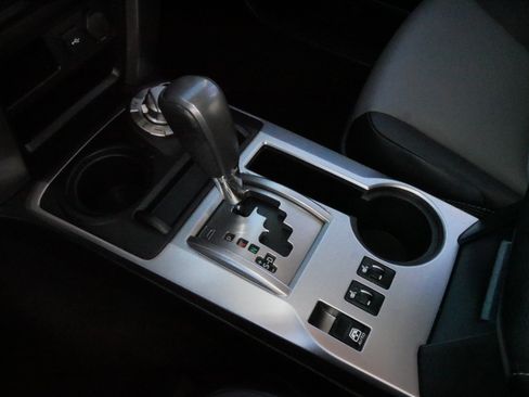 Used 2021 Toyota 4Runner SR5 Premium image 24