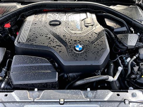 Used 2024 BMW 330e w/ Convenience Package image 33