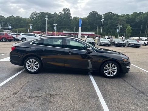 Used 2024 Chevrolet Malibu LT FWD image 9