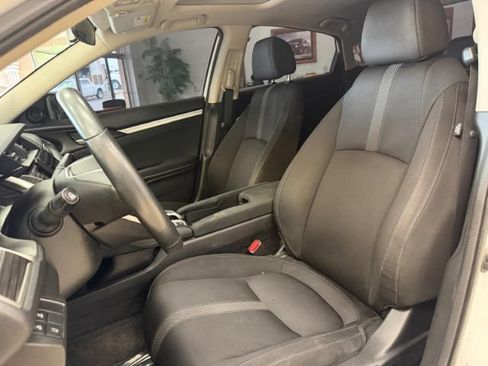 Used 2021 Honda Civic EX image 10
