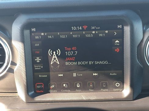 Used 2023 Jeep Wrangler Sahara image 17