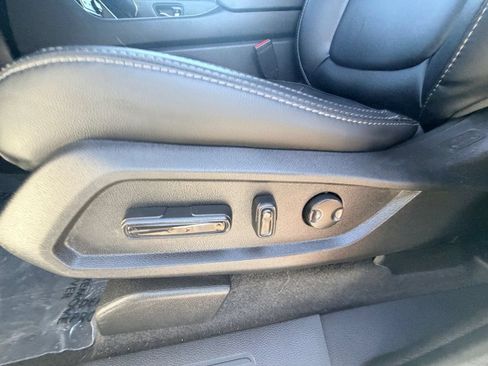 Used 2025 Honda Pilot EX-L image 17