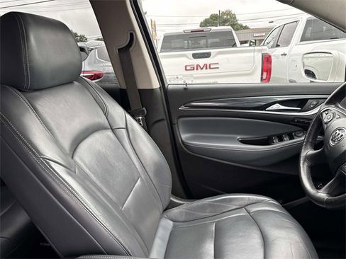 Used 2018 Buick Enclave Premium image 14