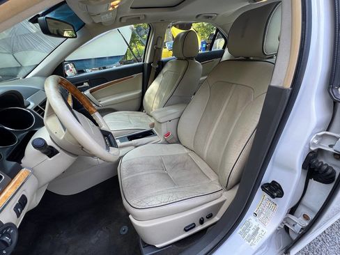 Used 2012 Lincoln MKZ image 14