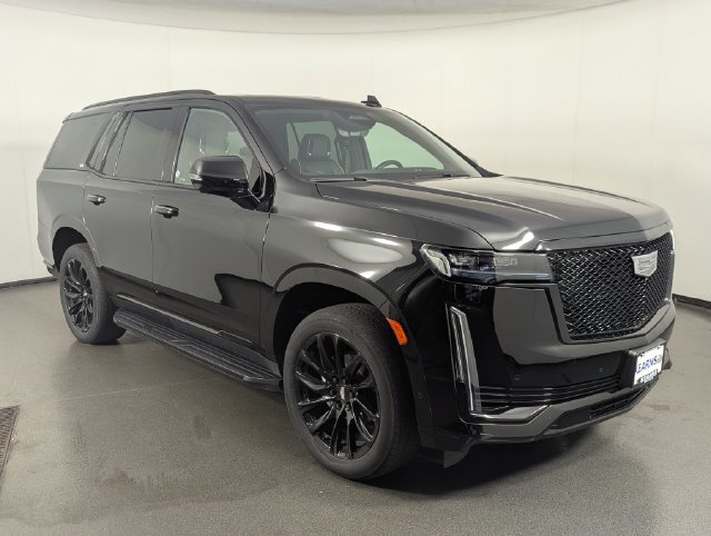 Used 2023 Cadillac Escalade Sport w/ LPO, ONYX Package AWD/4WD image 2