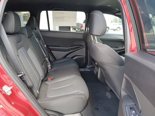 New 2026 Jeep Cherokee Laredo AWD/4WD image 23