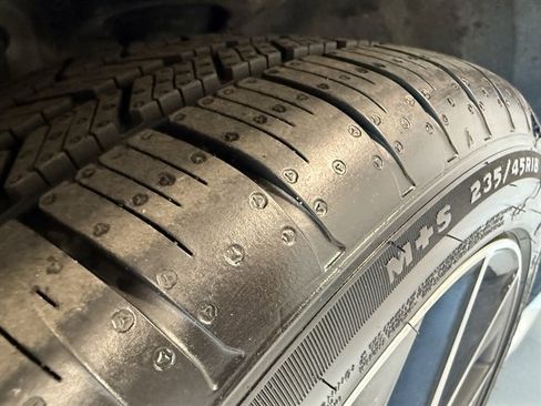 Used 2024 Toyota Camry SE image 44