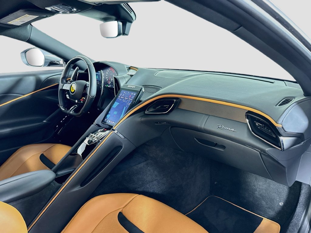 Certified 2022 Ferrari Roma RWD image 17