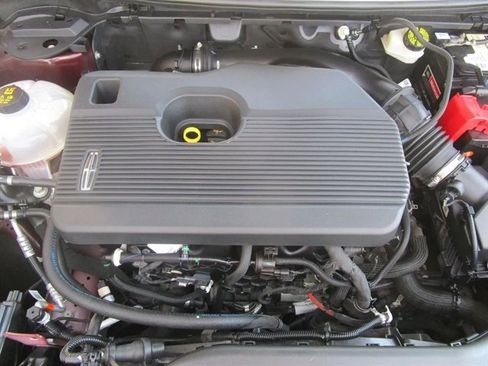 Used 2020 Lincoln Corsair Reserve w/ Elements Package image 44