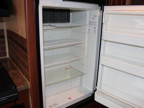 Used 2013 Ford E-450 and Econoline 450 Super Duty w/ Motorhome Prep Pkg image 35