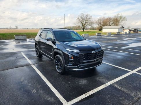 New 2026 Chevrolet Equinox LT image 4