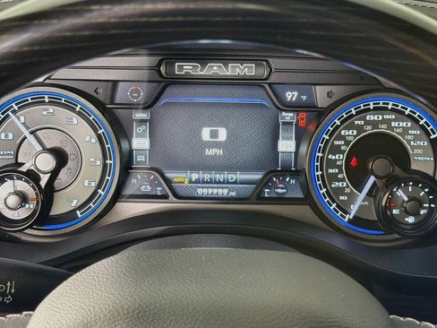 Used 2022 RAM 1500 Limited w/ Body Color Bumper Group AWD/4WD image 15