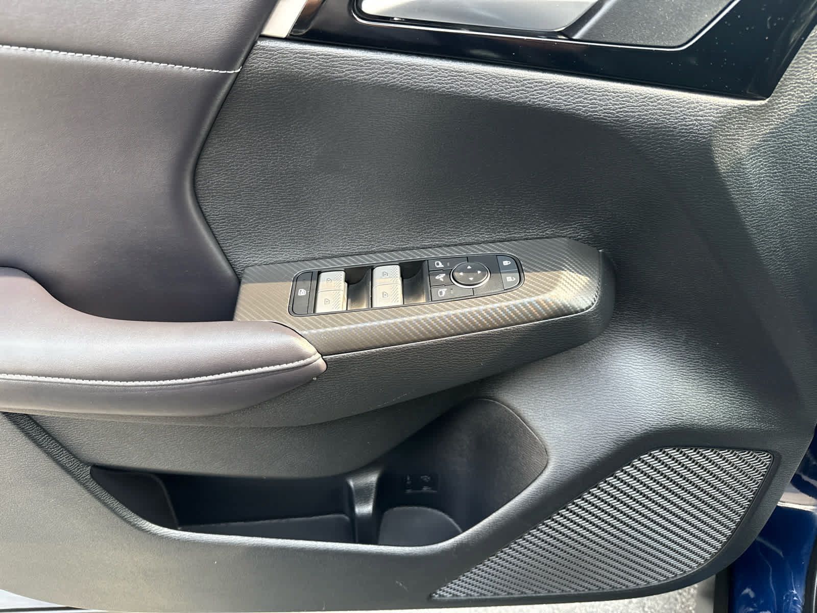 Used 2024 Mitsubishi Outlander SE AWD/4WD image 10