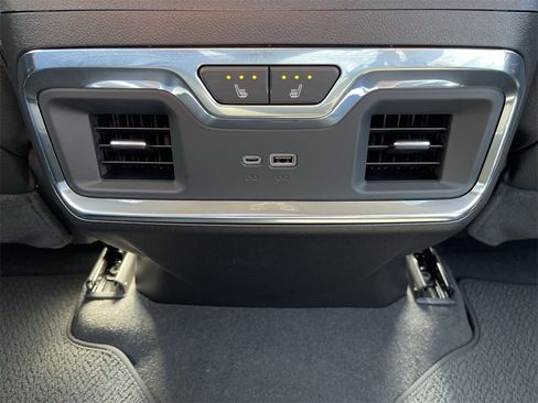 New 2025 GMC Sierra 1500 Denali image 22