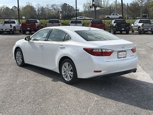 Used 2014 Lexus ES 350 4dr Car w/ Premium Package image 8