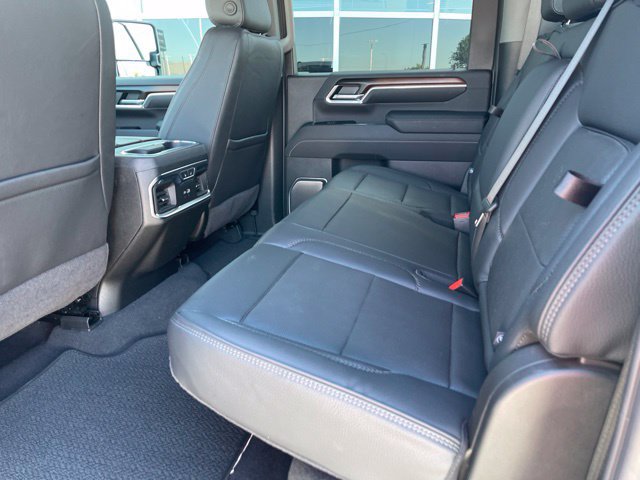 Certified 2025 GMC Sierra 3500 Denali w/ Denali Reserve Package AWD/4WD image 14