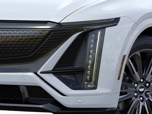 New 2026 Cadillac Lyriq V image 10