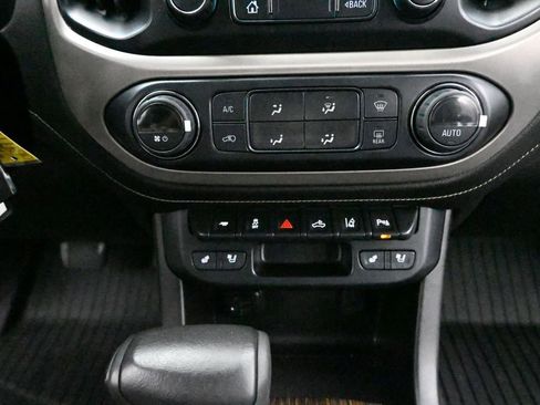 Used 2019 GMC Canyon Denali AWD/4WD image 13