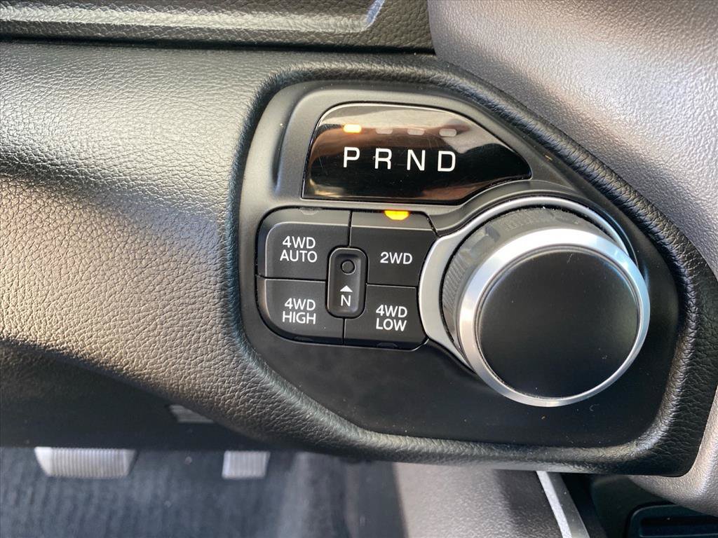 Used 2019 RAM 1500 Big Horn AWD/4WD image 12