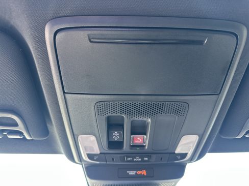 Used 2023 Honda Accord Sport image 30