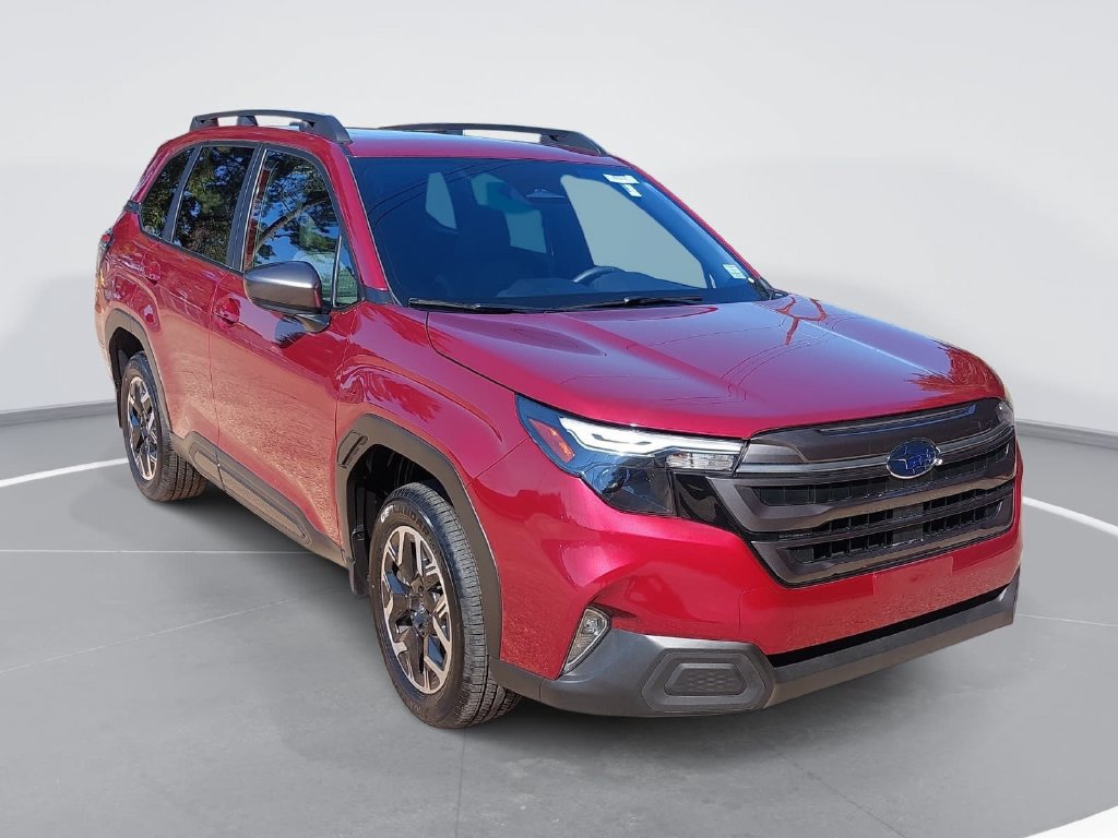 Used 2025 Subaru Forester Premium AWD/4WD image 3