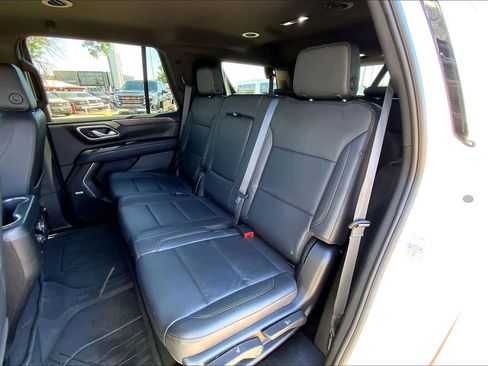 Used 2024 Chevrolet Tahoe LT AWD/4WD image 21