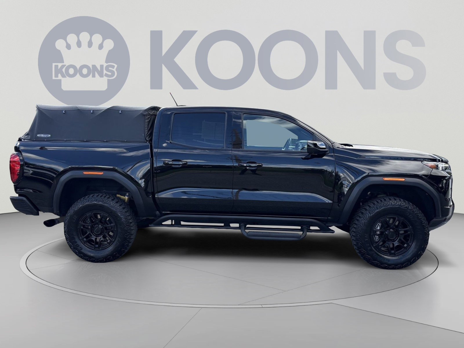 Used 2023 GMC Canyon AT4X AWD/4WD image 8