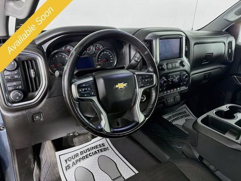 Used 2019 Chevrolet Silverado 1500 LT w/ True North Edition AWD/4WD image 9