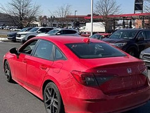 Used 2022 Honda Civic Sport image 5