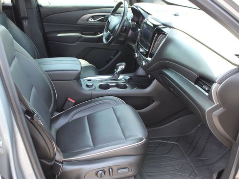 Used 2023 Chevrolet Traverse Premier w/ Redline Edition FWD image 24
