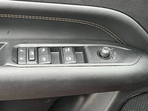 Used 2022 Jeep Compass Limited image 21