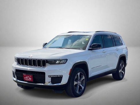 Used 2023 Jeep Grand Cherokee L Limited AWD/4WD image 7